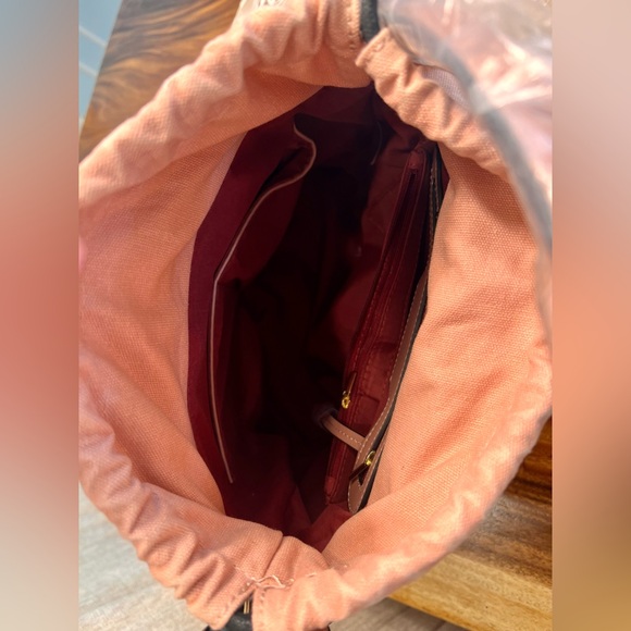 American Bee Bucket Bag in Mauve Pink w Gold Buckles NWT - Picture 7 of 17